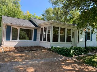 3305 Chippewa Rd, Minnetonka, MN 55305