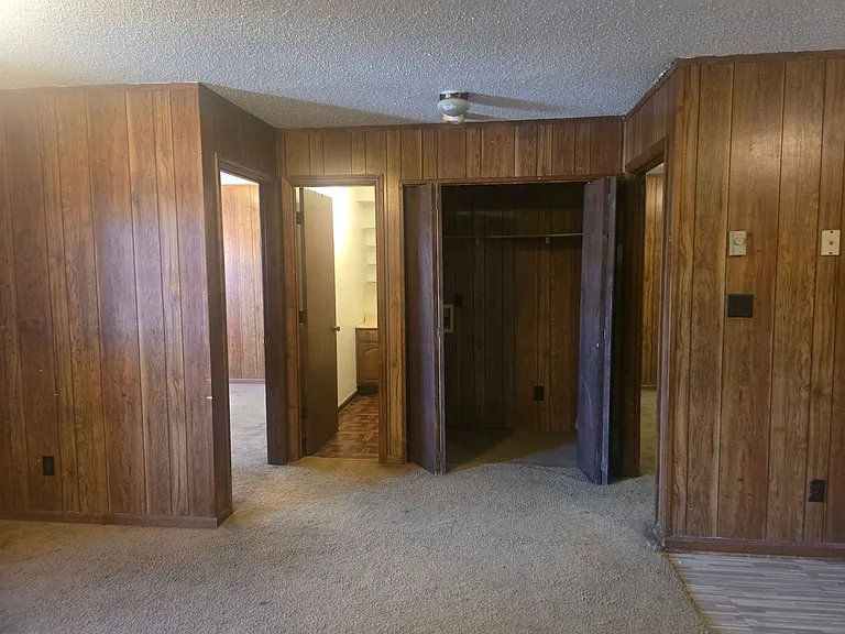 106 Thomas St — Photo 8