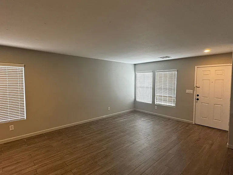 8319 Rose Quartz Ct — Photo 5