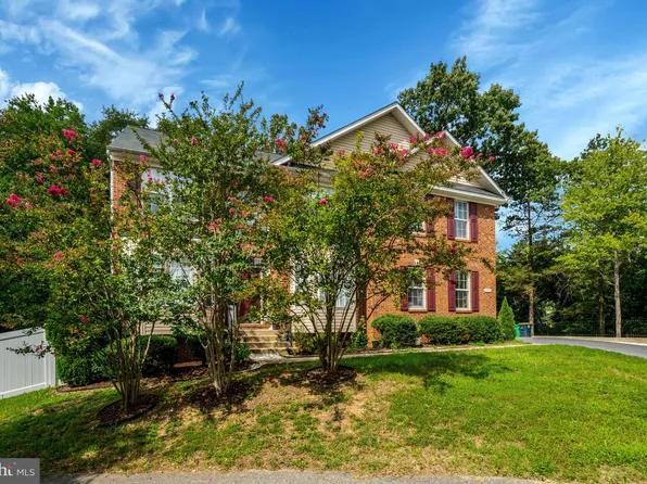 4905 Faith Crossing Ct, Temple Hills, MD 20748