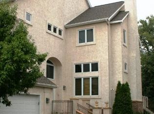 522 River St, Minneapolis, MN 55401