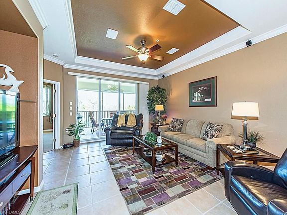 3rd image of 4853 Hampshire Ct APT 304