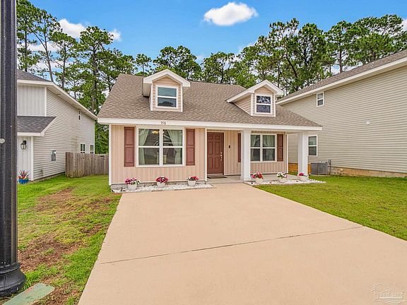 3rd image of 350 Cardinal Cove Ct