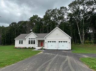 77 Willow Bend Ln, Wells, ME 04090