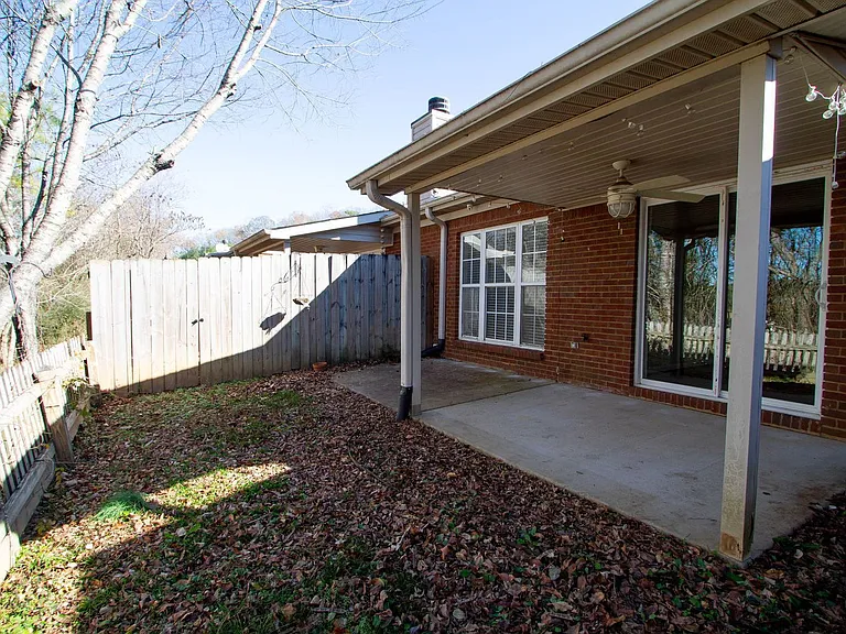 157 Hayesbury Ct — Photo 35