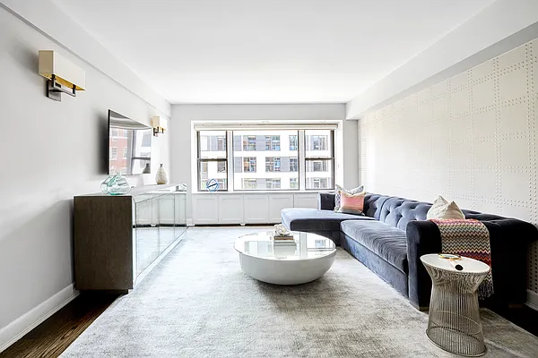 Sold by Compass | media 2