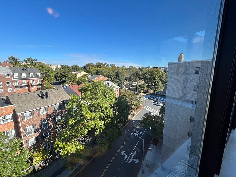 Washington House — Photo 52