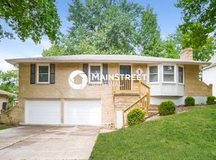 12106 E 56th Ter, Kansas City, MO 64133