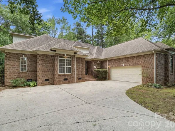 10312 Club Trophy Ln, Mint Hill, NC 28227