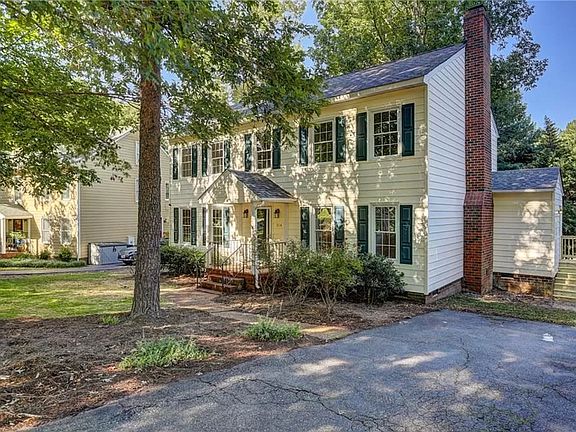 2nd image of 1914 Boardman Ln