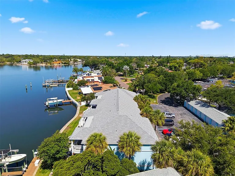 4805 Cobia Dr SE #D — Photo 40