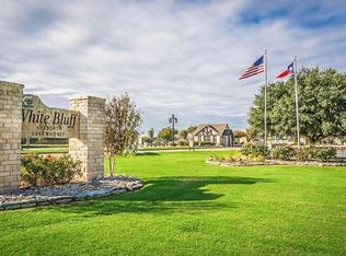 39011 Quail Run Rd, Whitney, TX 76692