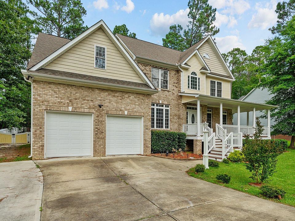 2nd image of 146 Cedar Ln