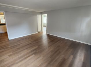 2219 Saint Charles Rd #GS, Bellwood, IL 60104