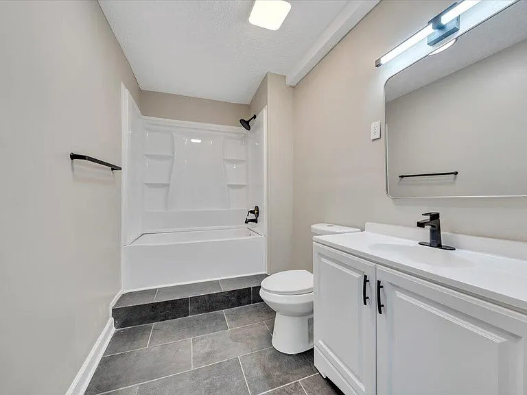 231 Jordan St — Photo 12