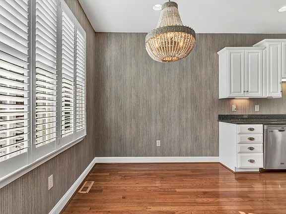 5th image of 100 Village Green Dr Lot 19