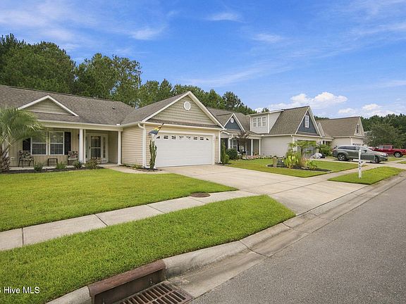 3rd image of 463 N Culverton Road