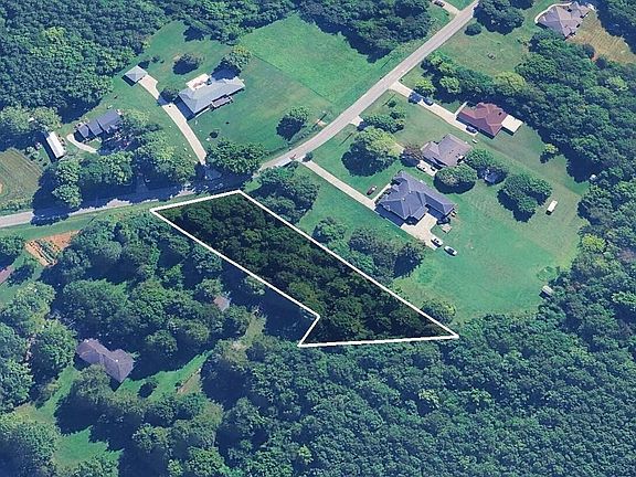 2nd image of 590 Carters Gin Rd