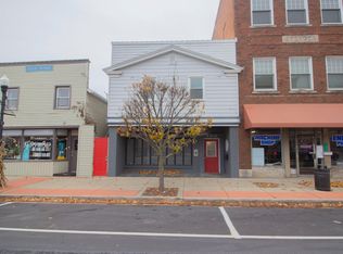 108 S Main St, Plainwell, MI 49080