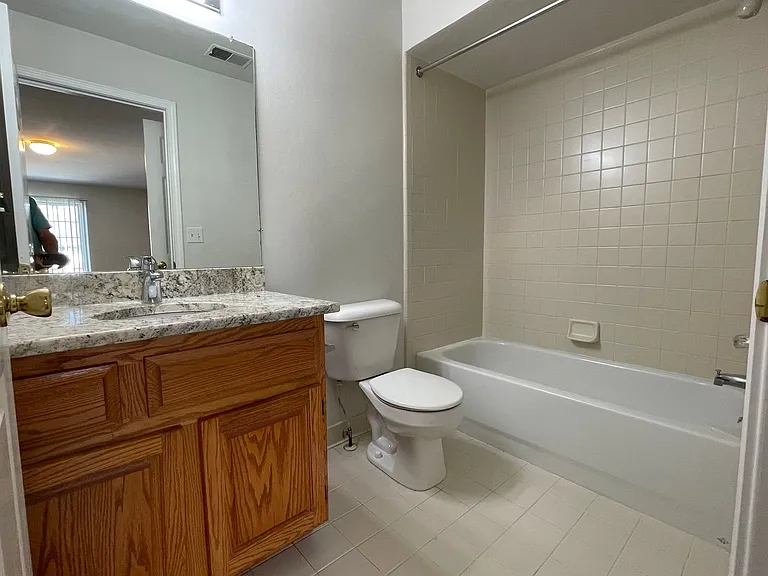 8170 W Annsbury Cir #10 — Photo 23