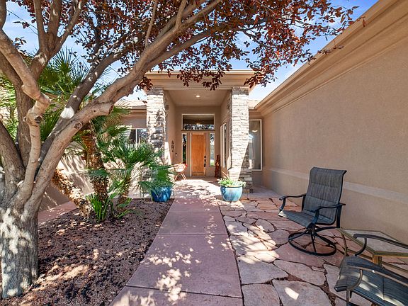 2nd image of 1694 N Sonoran Dr