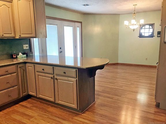 4th image of 2111 Elada Dr