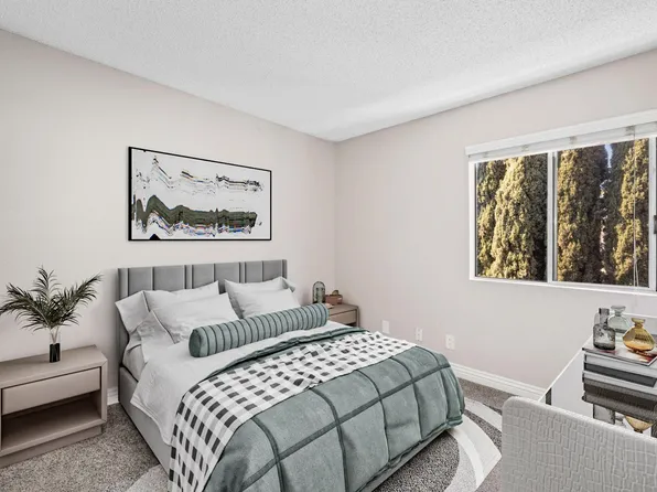 Campus Village Apartments, 4430 Dayton St APT 1, San Diego, CA 92115