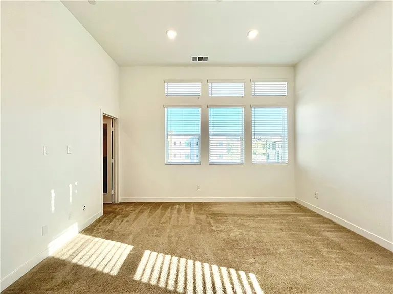 27054 Hummingbird Ln — Photo 18