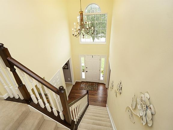 2nd image of 4853 Magnolia Ct