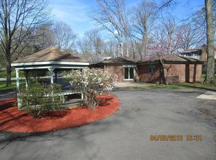 3520 Gallows Rd, Annandale, VA 22003