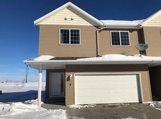 1208 Westport Beach Way UNIT F, West Fargo, ND 58078