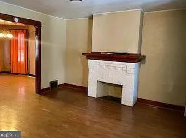 25 Laurel Ave — Photo 9
