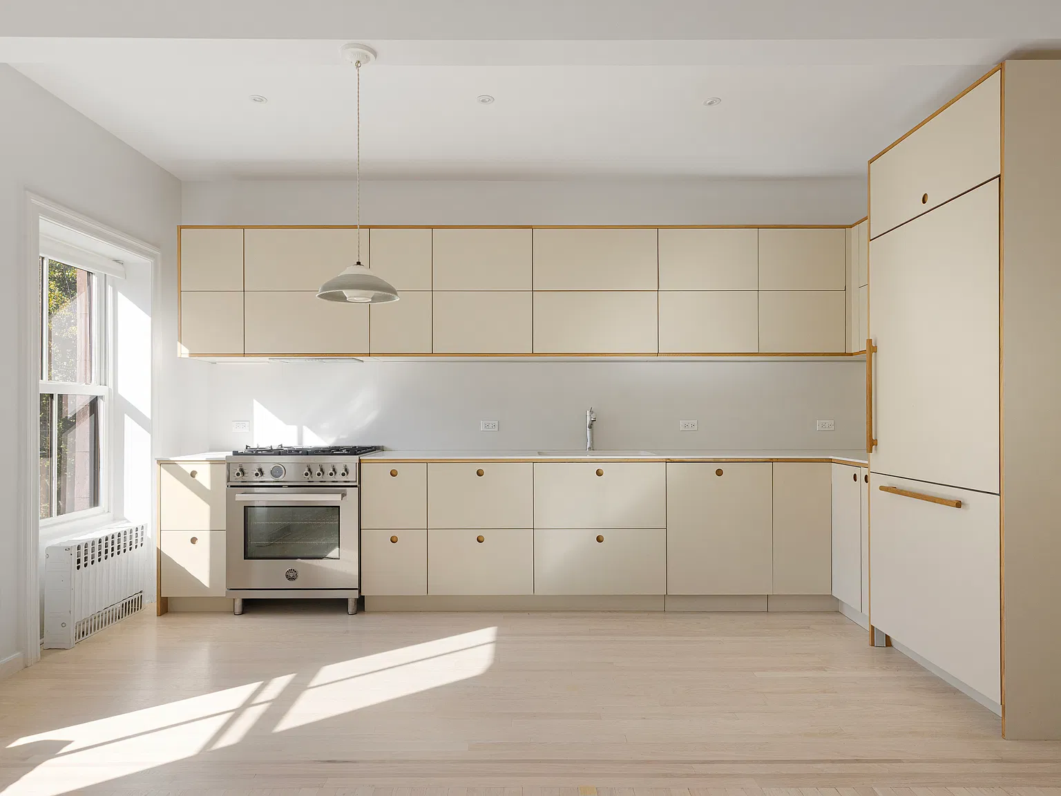 415 Clermont Avenue — Photo 2