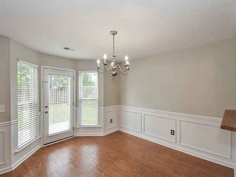 57 Darbys Run Ct — Photo 6