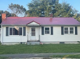 165 Lincoln St, Bangor, ME 04401