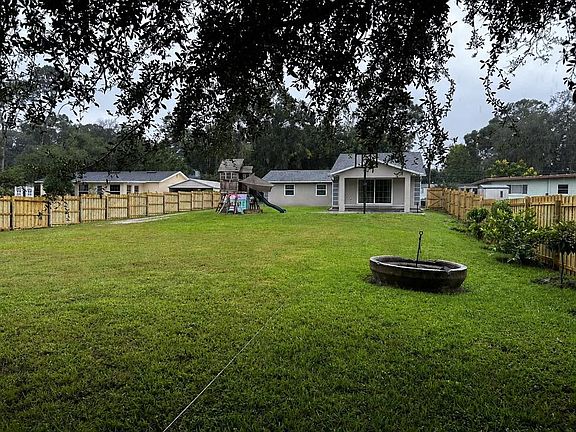 2nd image of 1150 MAGNOLIA DRIVE