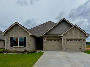 133 Old Forest Rd, Meridianville, AL 35759