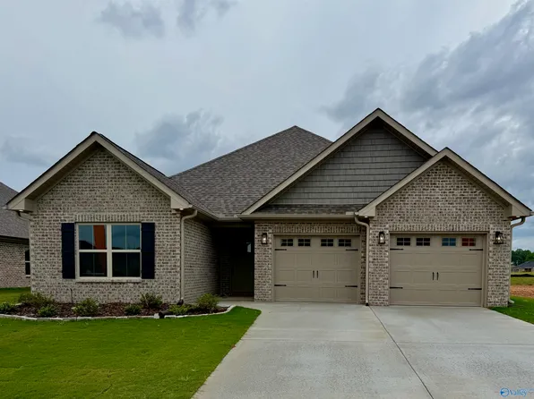 133 Old Forest Rd, Meridianville, AL 35759