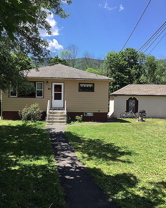2nd image of 7709 Main St