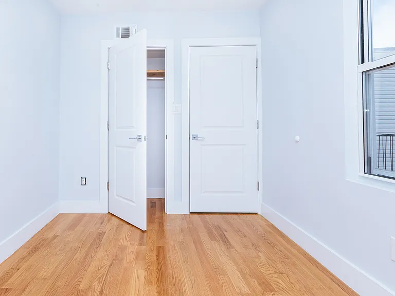 128 India St #5 — Photo 10