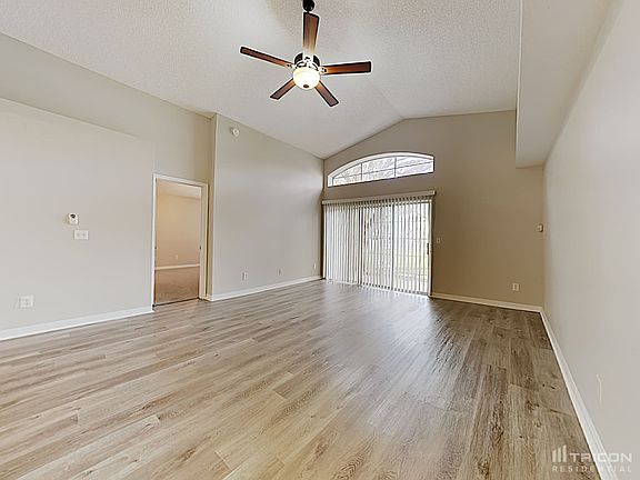 5th image of 24329 Twin Lake Dr