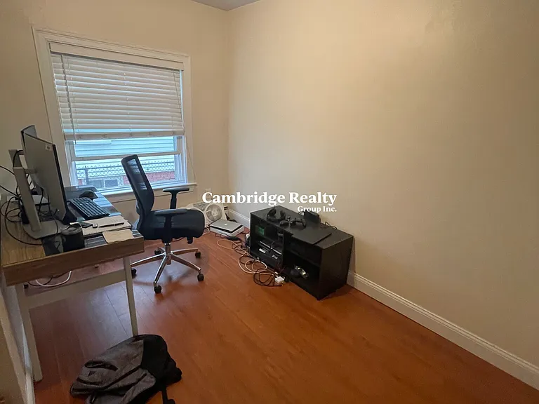 307 Cardinal Medeiros Ave #3 — Photo 3