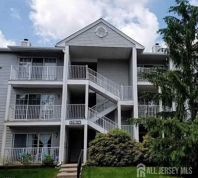 87 Rachel Ct #4524