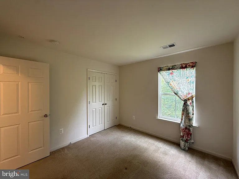 10215 Daventry Dr — Photo 22