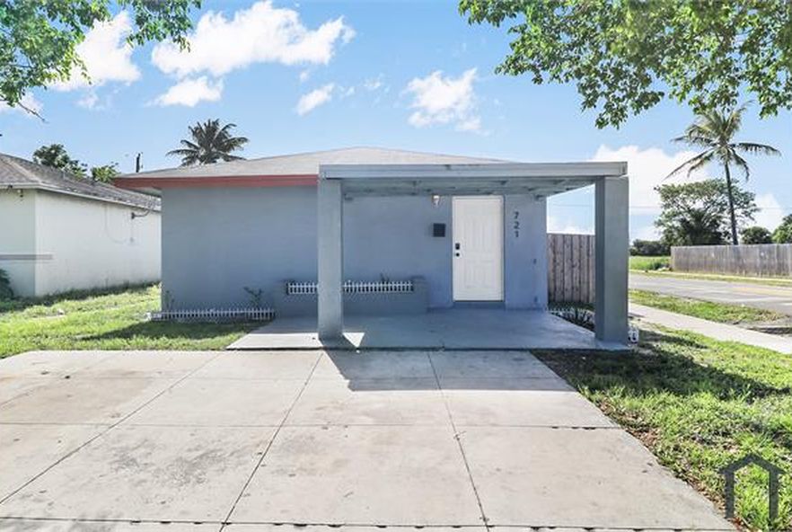 721 NW 6th Ave, photo 3