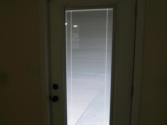 4th image of 518 Valderia Dr