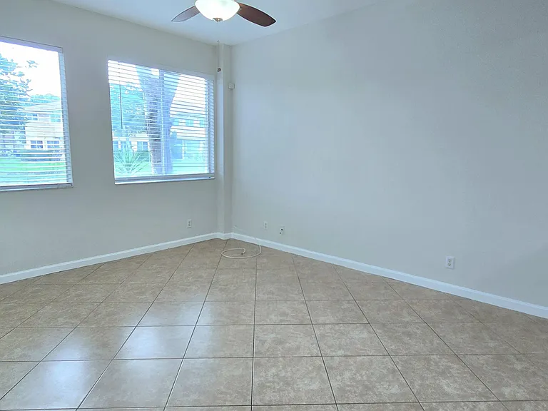 4305 Coventry Pointe Way — Photo 7