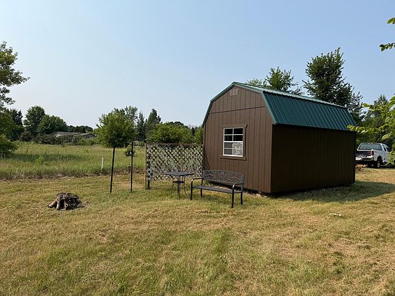 3rd image of N1396 934th St