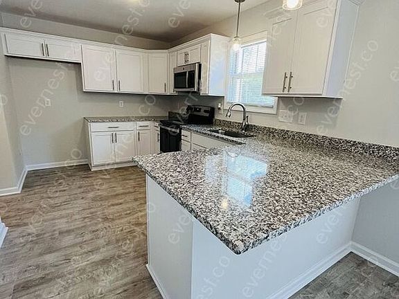 5th image of 1212 Cottonwood Dr