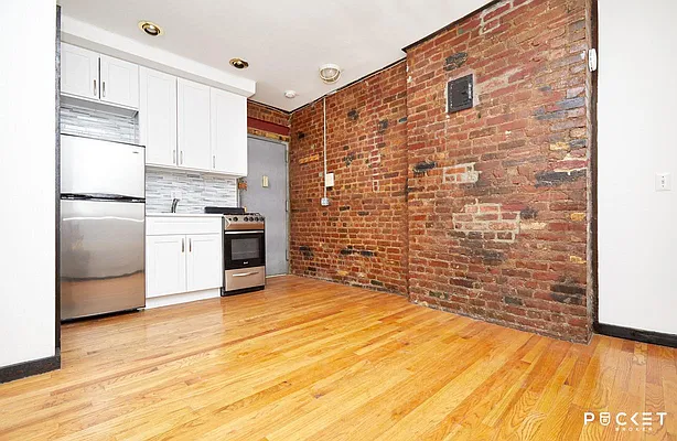 Rented by PocketBroker Inc | media 12